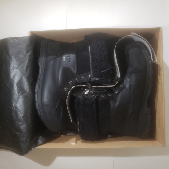 Uggs boots - Picture 5 of 7